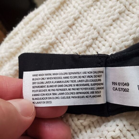 Wacoal How Perfect No-Wire Contour Black Bra - Picture 9 of 10